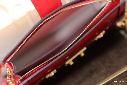 WIS CHANELUTCH VUITTON TRUNK LOUIS 1216